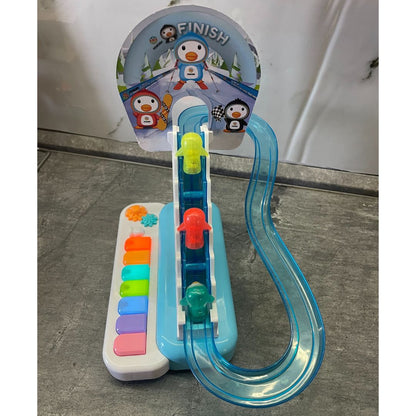 Piano tobogan sa pingvinima