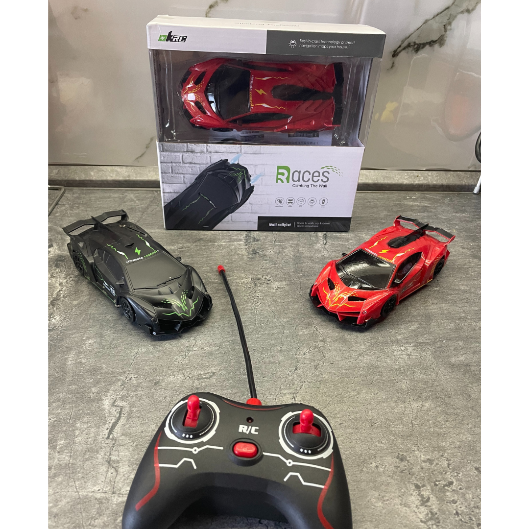 Autic koji se vozi po zidu